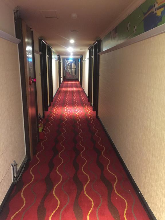 Galaxy Hotel Csungli Kültér fotó