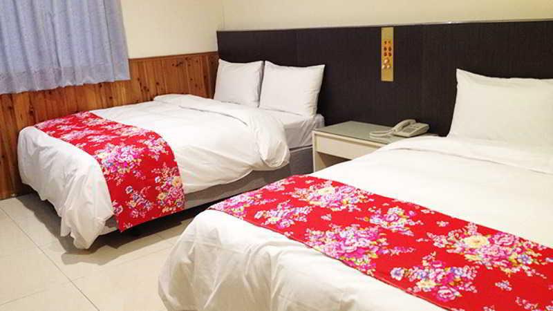 Galaxy Hotel Csungli Kültér fotó