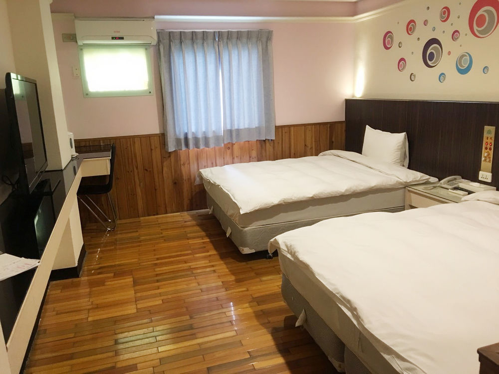 Galaxy Hotel Csungli Kültér fotó