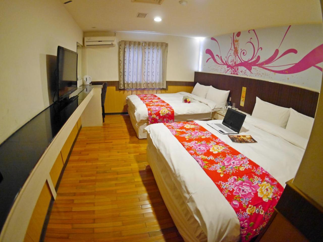 Galaxy Hotel Csungli Kültér fotó